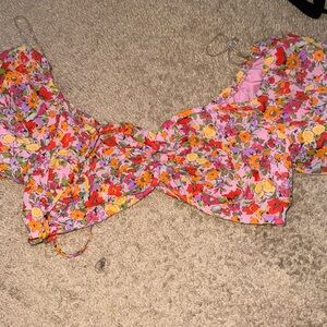 Multi-Colored Floral Crop Top - Size Large